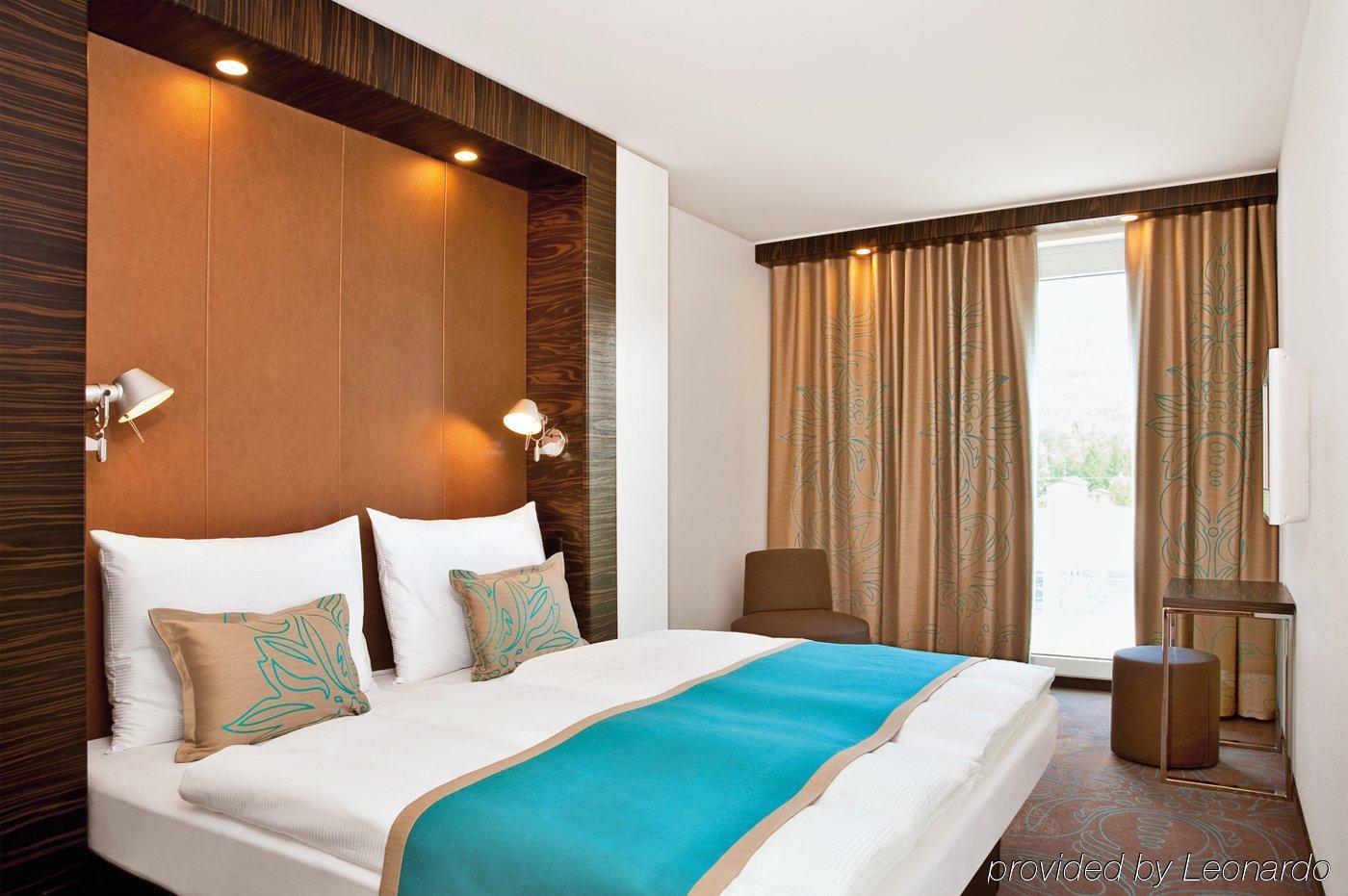 Motel One Berlin-Spittelmarkt Exterior photo