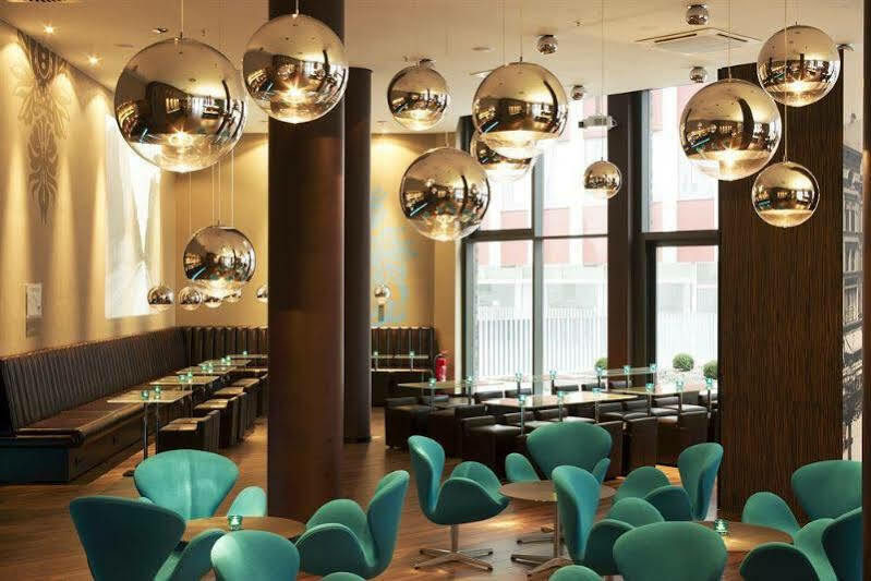 Motel One Berlin-Spittelmarkt Exterior photo